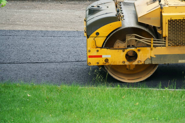 Best Driveway Pavers Near Me  in Crivitz, WI